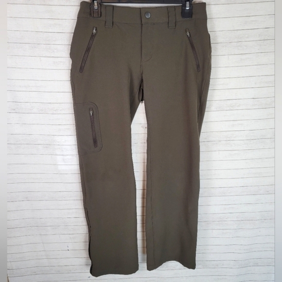 L.L. BEAN BOOT CUT OLIVE GREEN HIKING PANTS, SZ 4 - Picture 1 of 13
